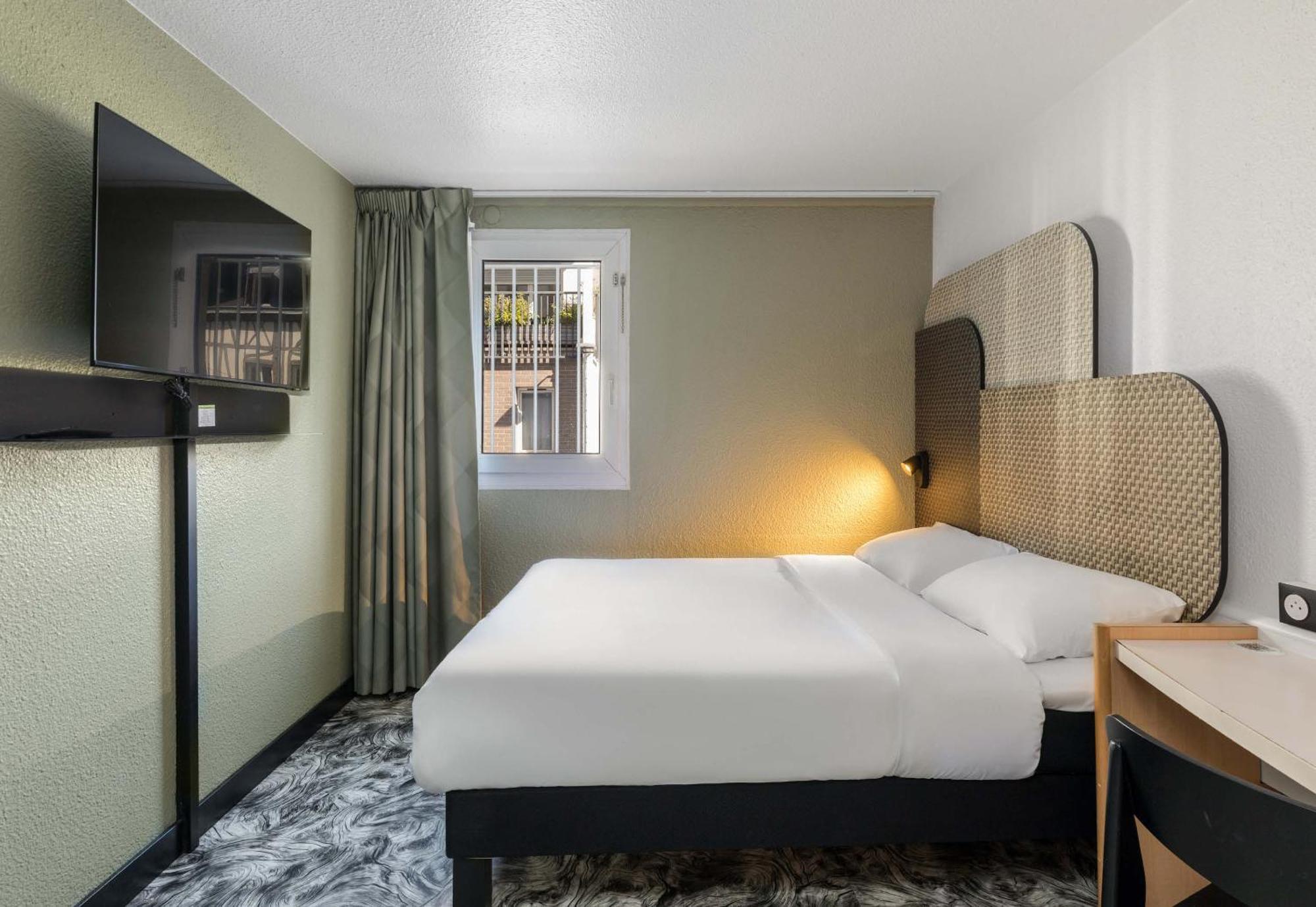 Centre Rive Droite Hotel